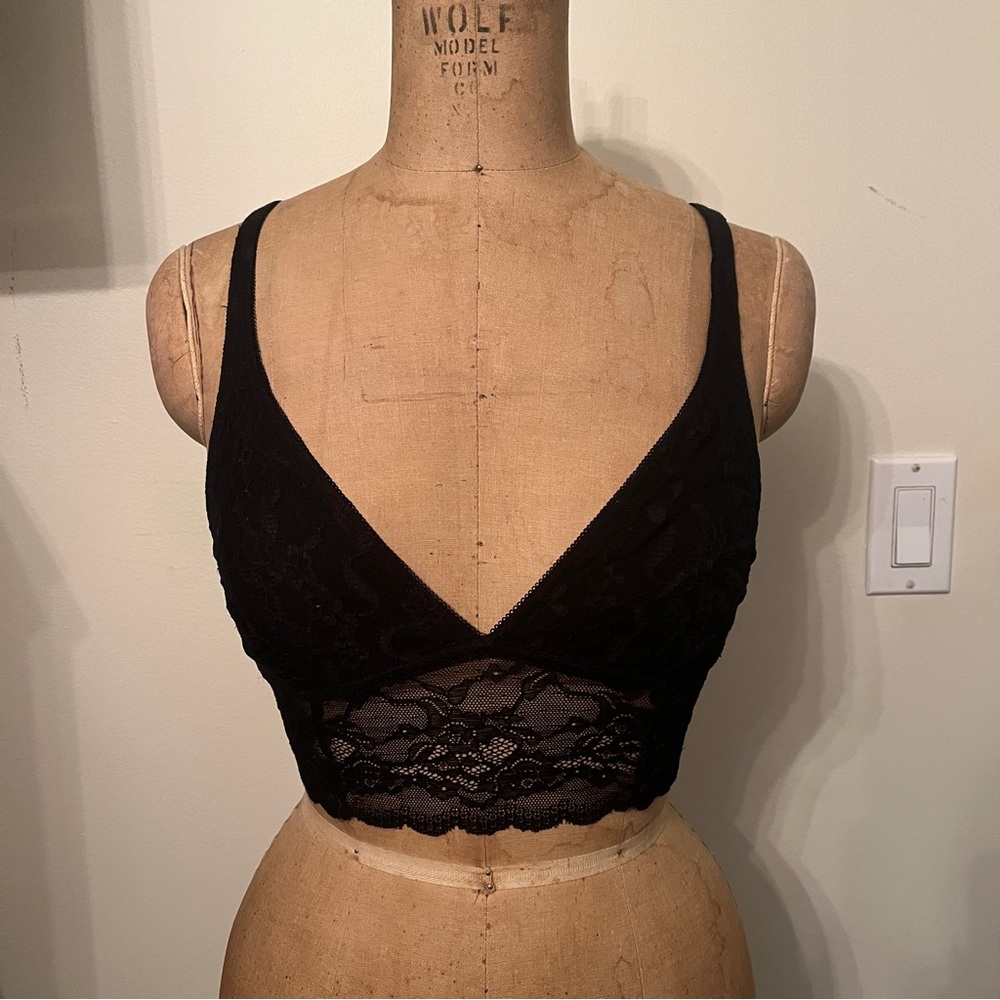 GUESS Jeans Black Lace Bralette Bra